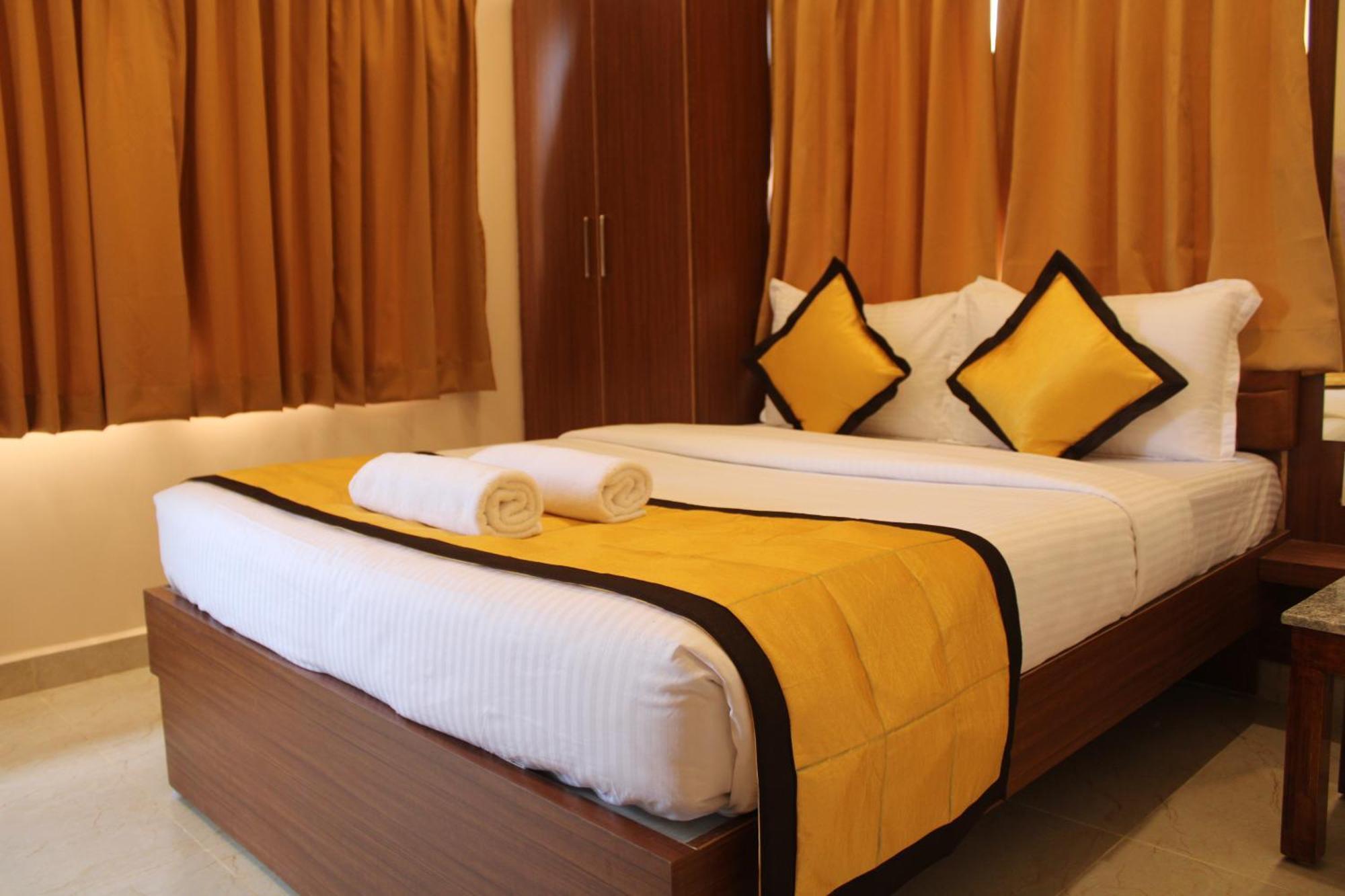 Uj Pallazzio - Business Class Luxury Hotel Tiruvannāmalai Eksteriør bilde