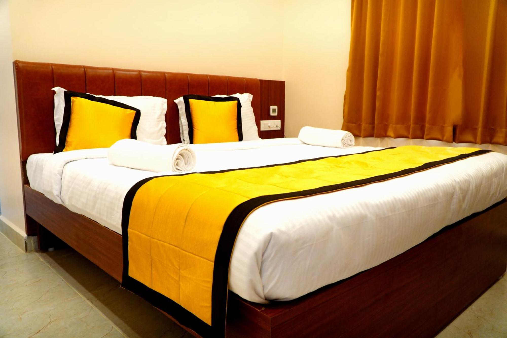 Uj Pallazzio - Business Class Luxury Hotel Tiruvannāmalai Eksteriør bilde