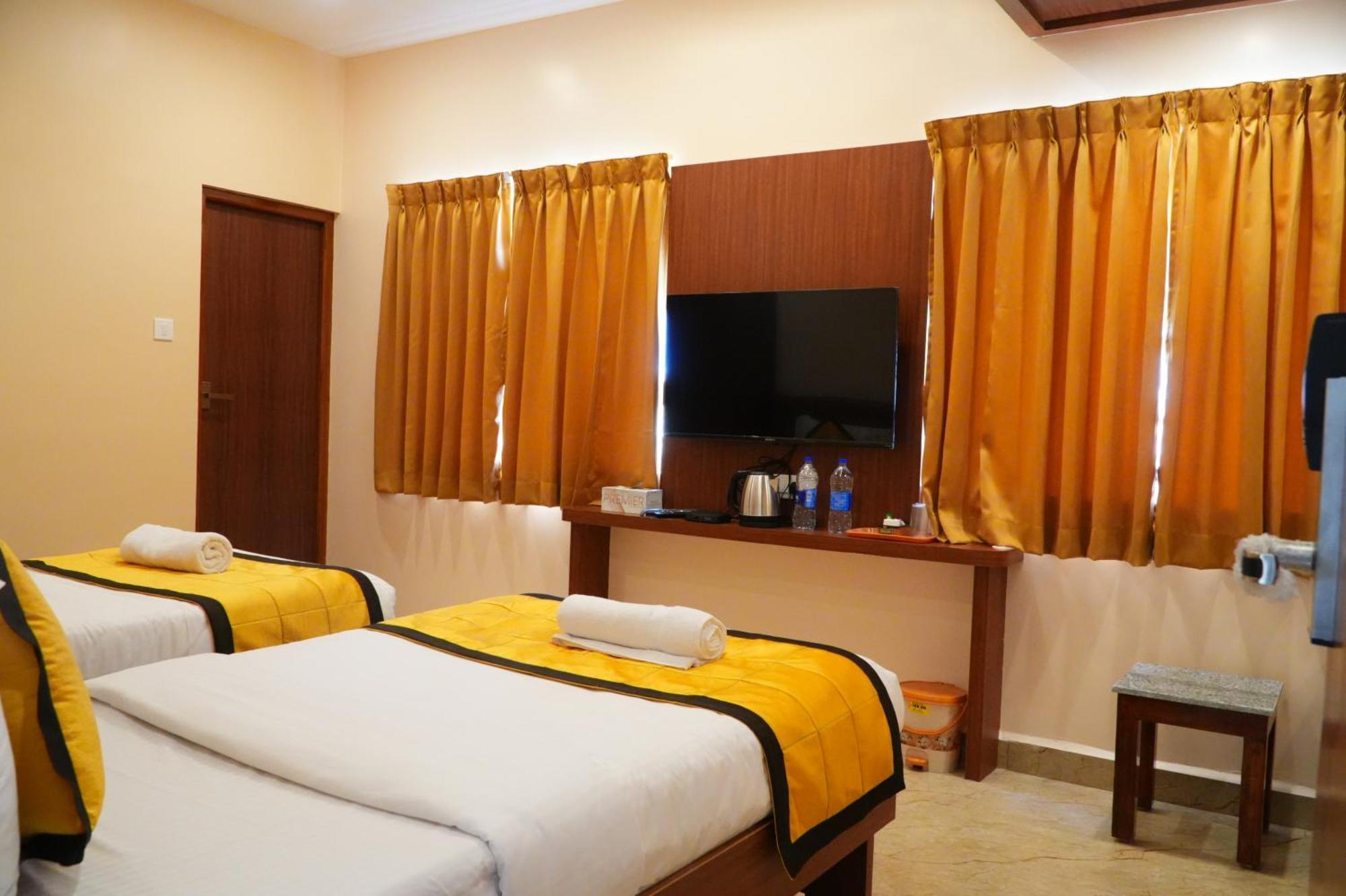 Uj Pallazzio - Business Class Luxury Hotel Tiruvannāmalai Eksteriør bilde