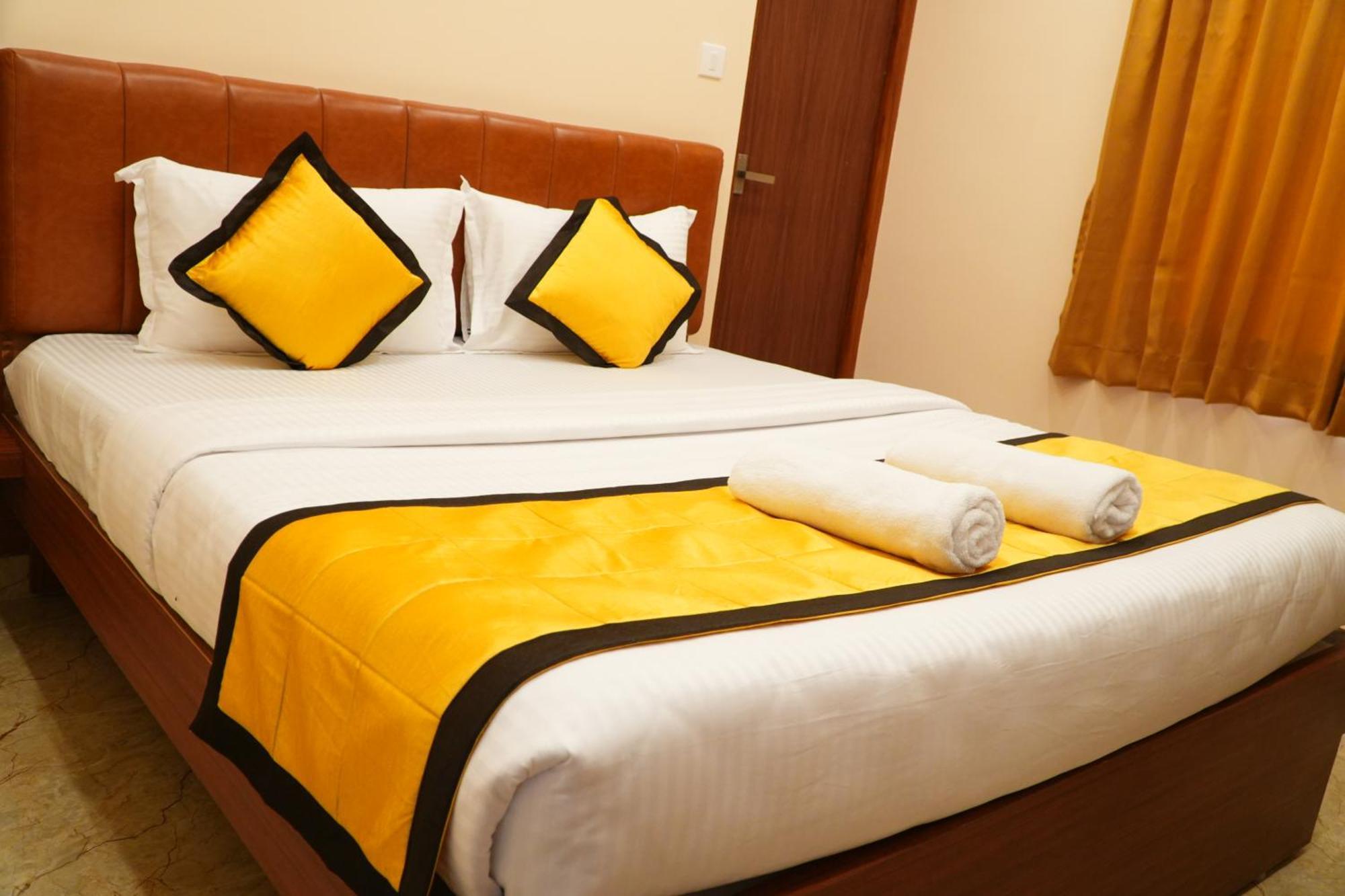 Uj Pallazzio - Business Class Luxury Hotel Tiruvannāmalai Eksteriør bilde