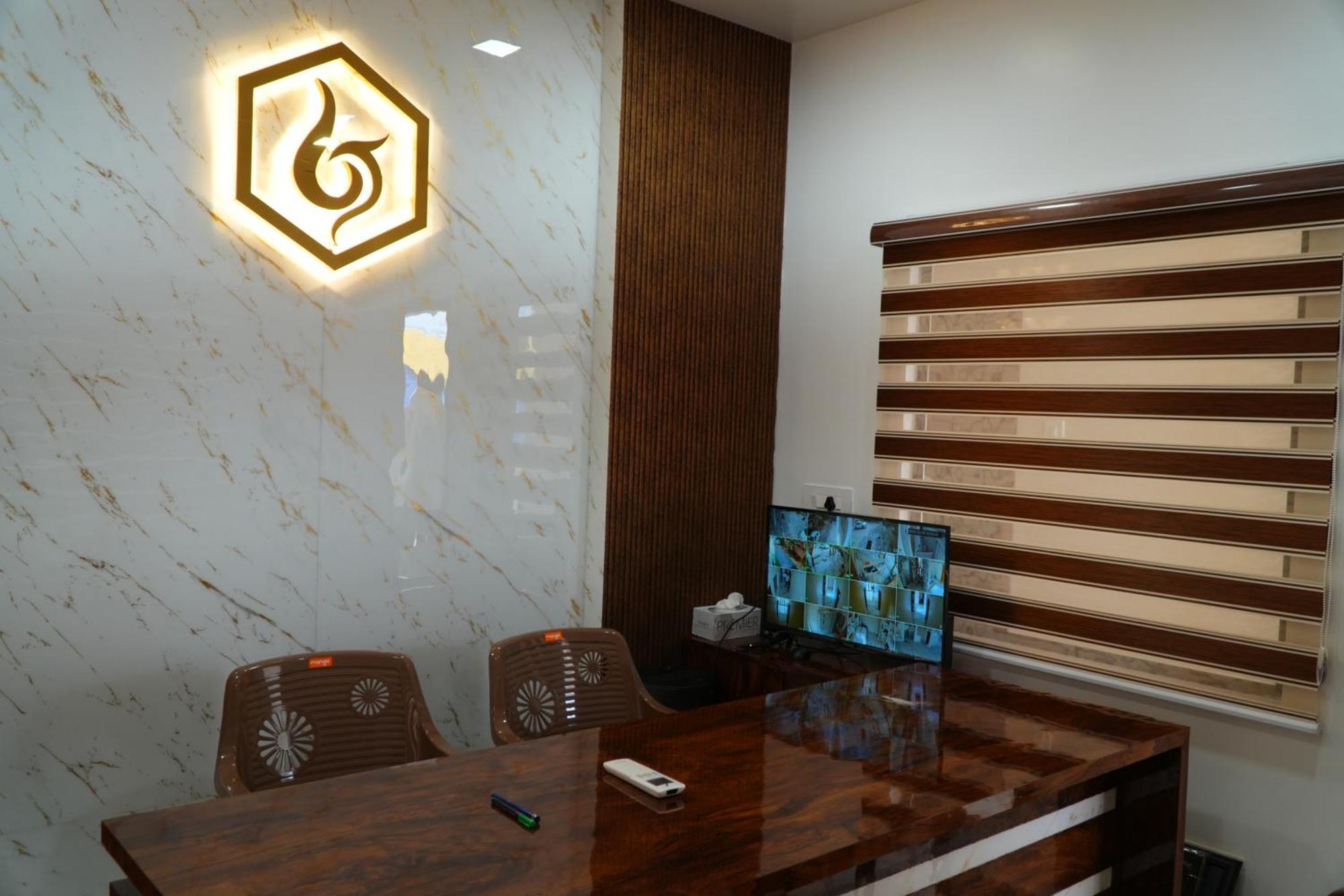 Uj Pallazzio - Business Class Luxury Hotel Tiruvannāmalai Eksteriør bilde